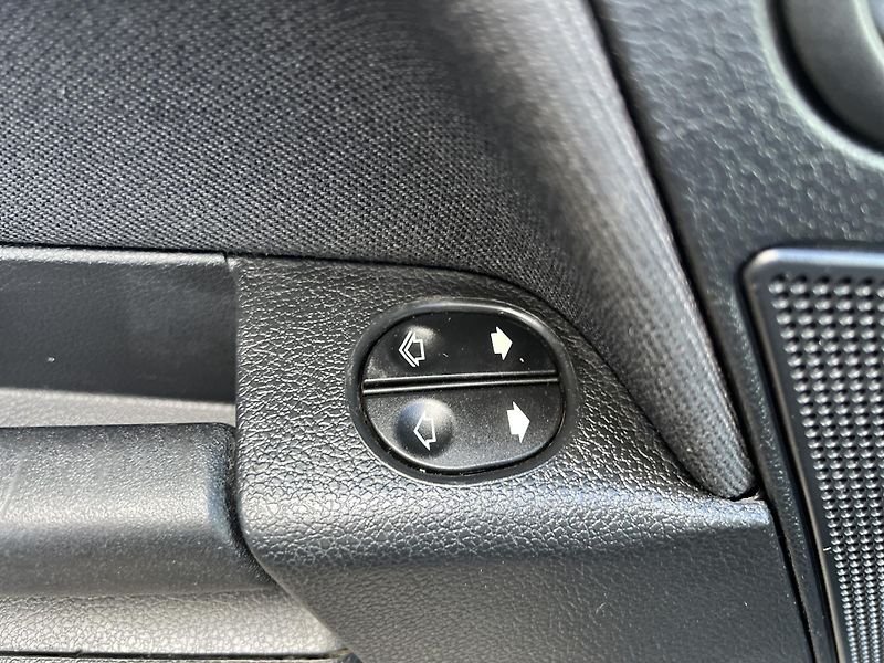 Ford Fusion 1.4i 16v KLIMATIZACE PŮVOD ČR - fotka 12 z 36