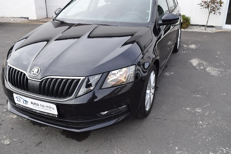 Škoda Octavia (2018) 1.4TSI 110kw AMBITION NAVI APP - fotka 2 z 47