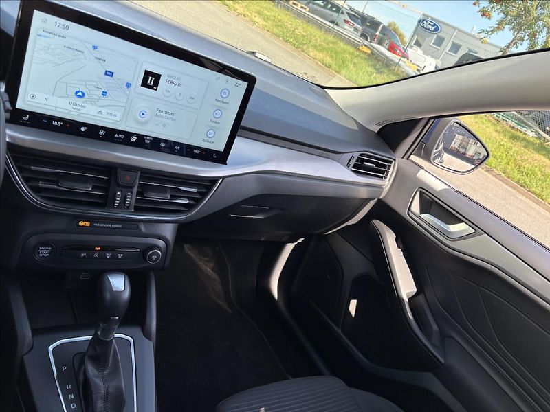 Ford Focus 1,0 EcoBoost 114kW Titanium - fotka 42 z 42
