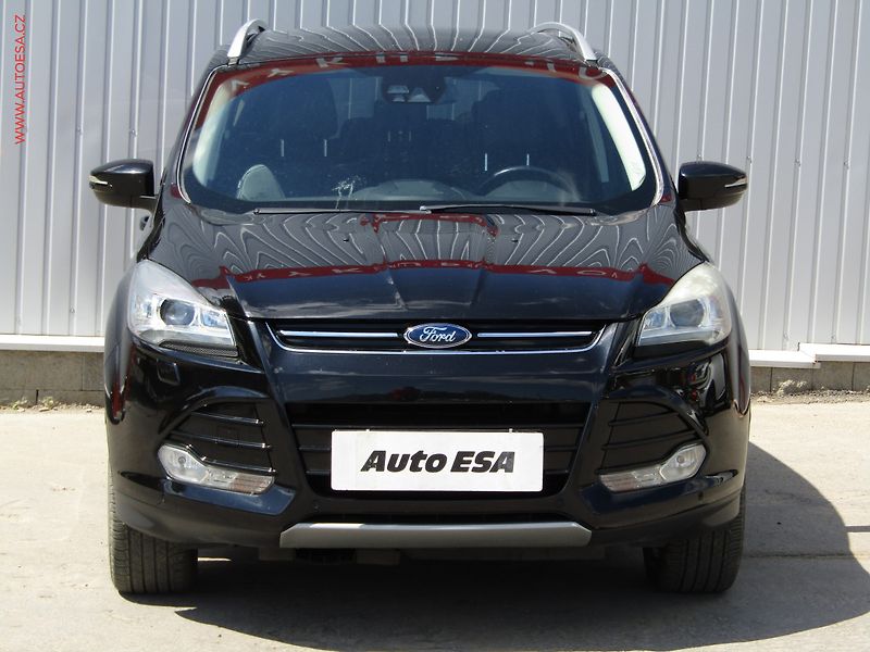 Ford Kuga (2013) 2.0 TDCi 4x4, AT, xenon - fotka 2 z 21