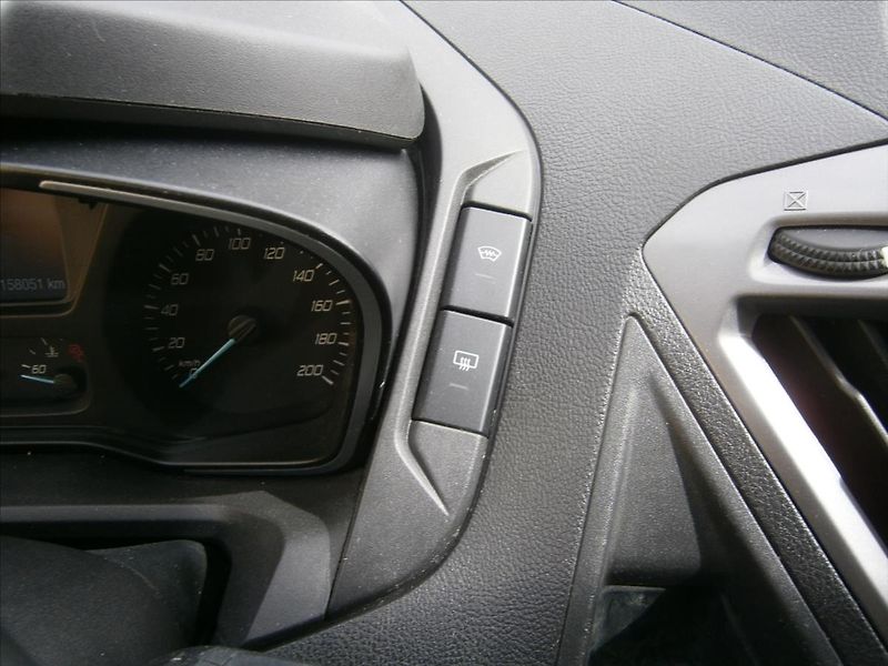 Ford Tourneo Custom 2,2 TDCI - fotka 26 z 26