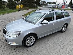 Škoda Octavia 1,6 TDI AMB bez koroze - fotografie inzerátu