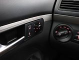 Volkswagen Touran (2008) 1.4 TSI, Serv.kniha, Tempomat - náhled 14