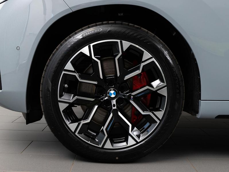 BMW X3 xDrive 40d - fotka 4 z 6