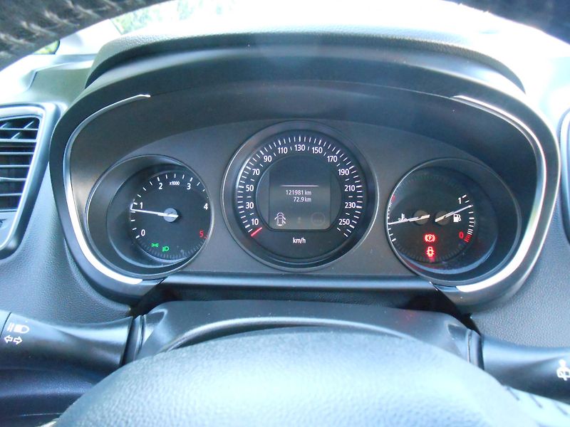 Renault Scénic 1.8DCi,CHROM, LED,122000KM - fotka 34 z 43