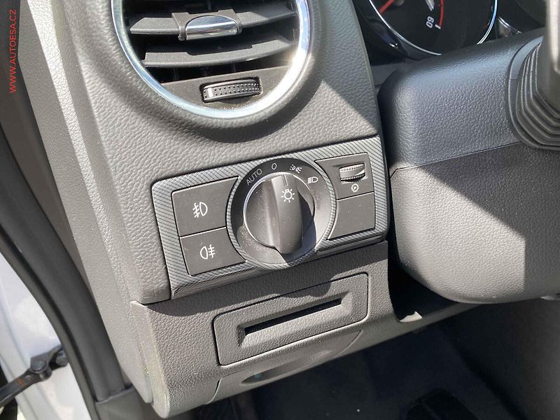 Opel Antara (2014) 2.2 CDTi 4x4, AT, bixen, TZ - fotka 15 z 16
