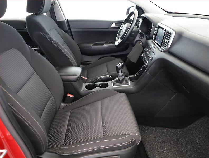 Kia Sportage (2019) 1.6 CRDi, Serv.kniha, Navi - fotka 7 z 15