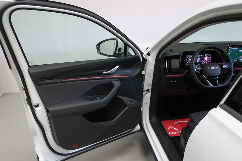 Škoda Kodiaq (2026) REZERVACE 1,5 TSI  Matrix NTop - fotka 9 z 50