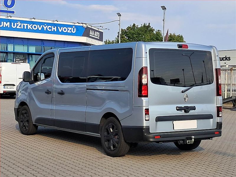 Renault Trafic (2026) 2.0 Blue dCi, Bus, 9Míst, ČR - fotka 4 z 16