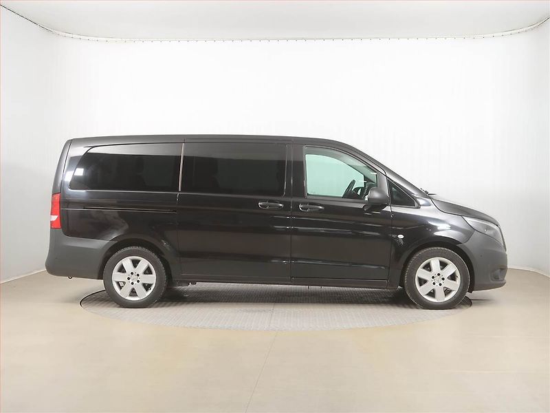 Mercedes-Benz Vito (2017) 116 CDI, Bus, 9Míst - fotka 6 z 15