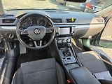 Škoda Superb 2.0 TDI Xenon TZ 110KW  - náhled 9