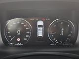 Volvo V90 (2020) Cross Country D5 173kW MOMENTU - náhled 11