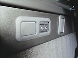 Land Rover Range Rover Velar 2,0 D200 DYNAMIC SE AWD - náhled 6