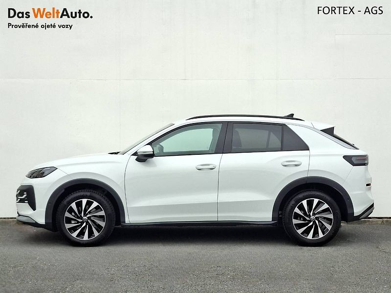 Volkswagen T-Roc (2026) Life 1.5 eTSI,DSG,85kW,Nový mo - fotka 3 z 30