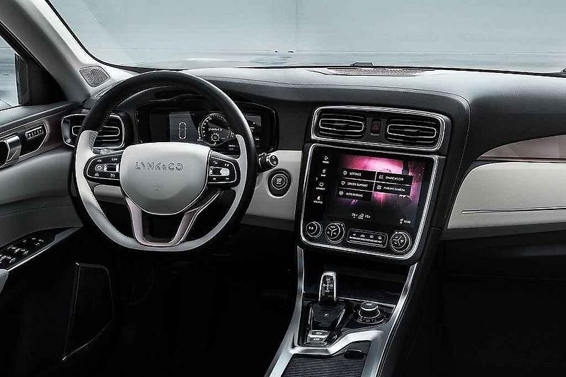 Lynk & Co 01.