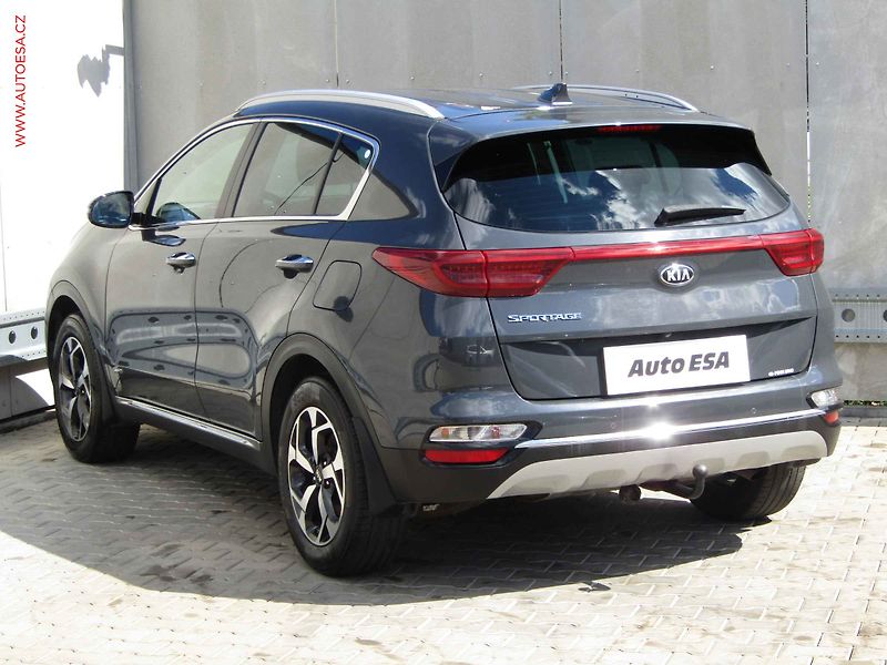 Kia Sportage (2020) 1.6 TGDi, 1.maj,ČR - fotka 6 z 22