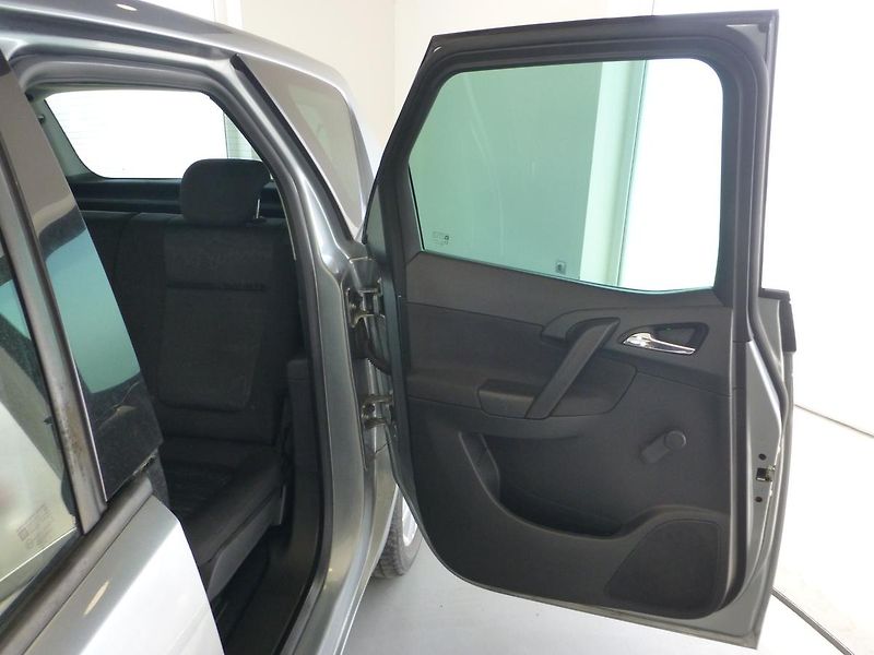 Opel Meriva (2011) 1,4i-88KW**KLIMA*ALU**TEMPOMAT - fotka 22 z 26
