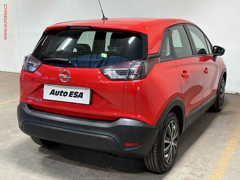 Opel Crossland X (2019) 1.2 i, 2.maj,ČR, AC, výhřev - fotka 4 z 14