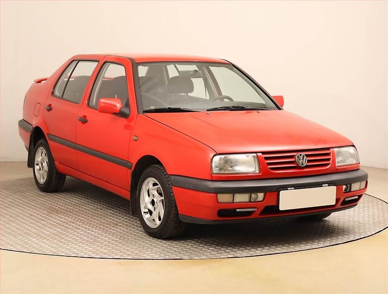 Volkswagen Vento (1997) 1.8, ČR,1.maj, nová STK - fotografie inzerátu