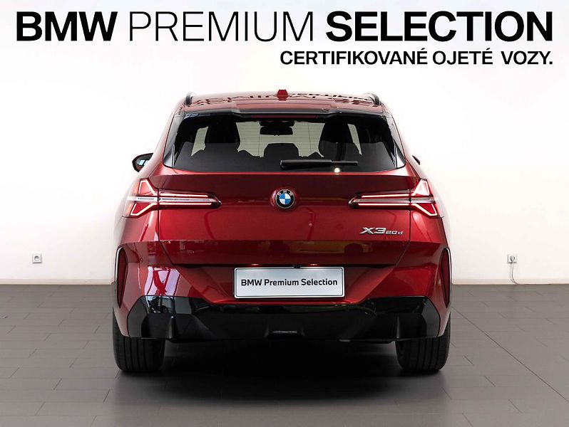 BMW X3 xDrive20d - fotka 4 z 22