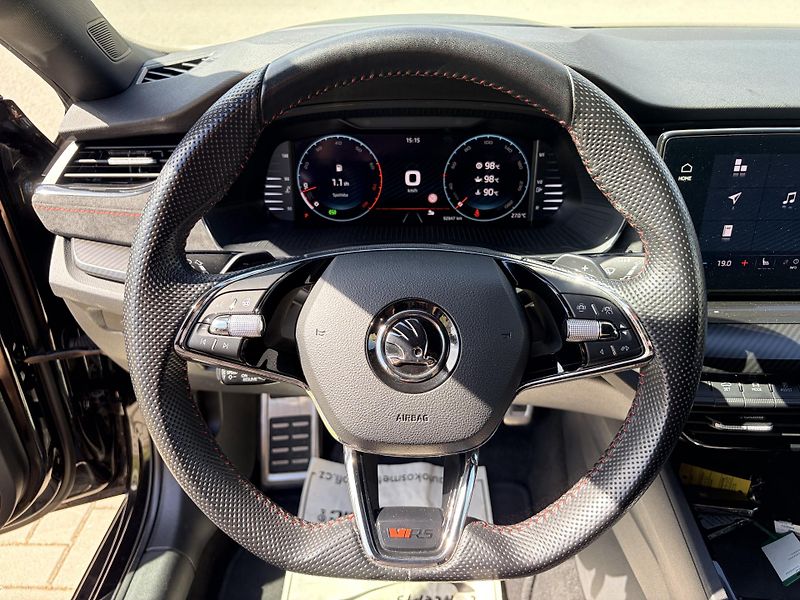 Škoda Octavia RS 180KW MATRIX CANTON HUD - fotka 18 z 54