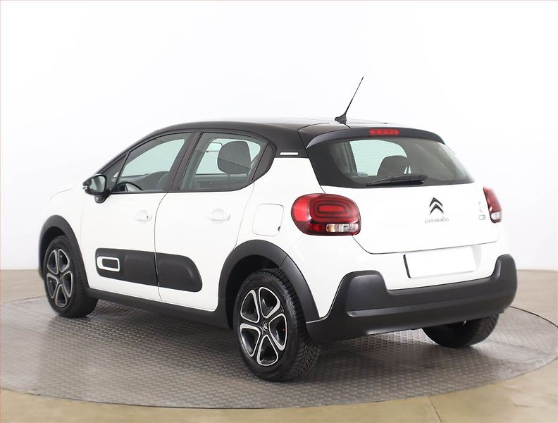 Citroën C3 (2020) 1.2 PureTech, Serv.kniha, Navi - fotka 4 z 17