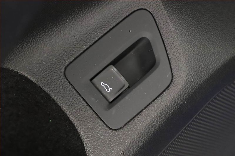 Volkswagen Arteon (2024) R-line 2.0 TDI - fotka 10 z 20