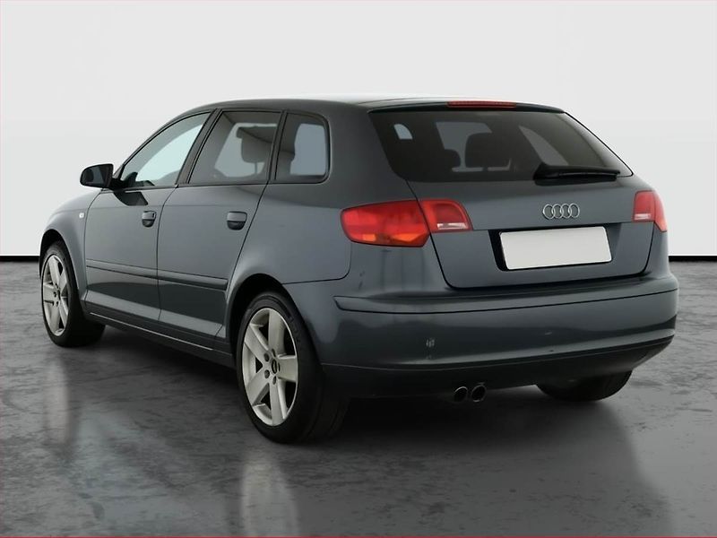 Audi A3 (2008) 1.4 TFSI, plně pojízdný - fotka 4 z 13