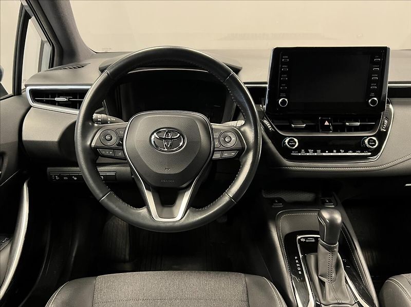 Toyota Corolla 1,8 TS COMFORT STYLE TECH - fotka 5 z 16