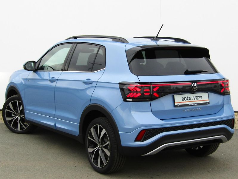 Volkswagen T-Cross R-Line People1.5 TSI 110 kW 7D - fotka 17 z 34