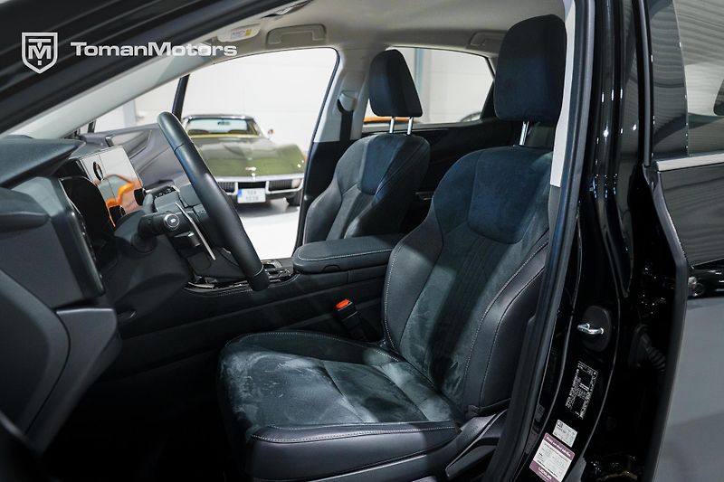 Lexus NX 350h (2023) Hybrid 2.5 E-CVT Comfort Top - fotka 16 z 20