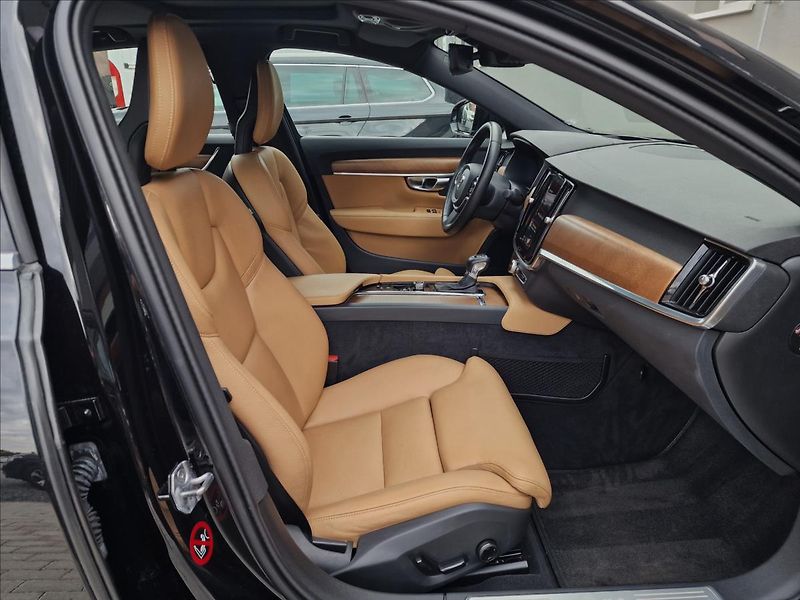 Volvo S90 D5 173kW Inscription,původ ČR - fotka 14 z 50
