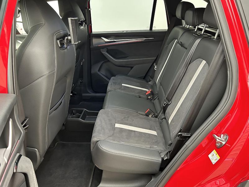 Škoda Kodiaq 2.0 TDI 4x4 SportLine - fotka 26 z 33
