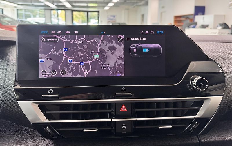 Citroën ë-C4 X 1.MAJITEL, ČR, DPH,V ZÁRUCE - fotka 16 z 32