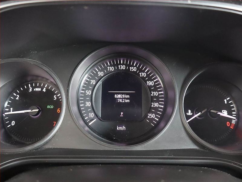 Renault Mégane (2016) 1.2 TCe, Serv.kniha, Tempomat - fotka 11 z 19