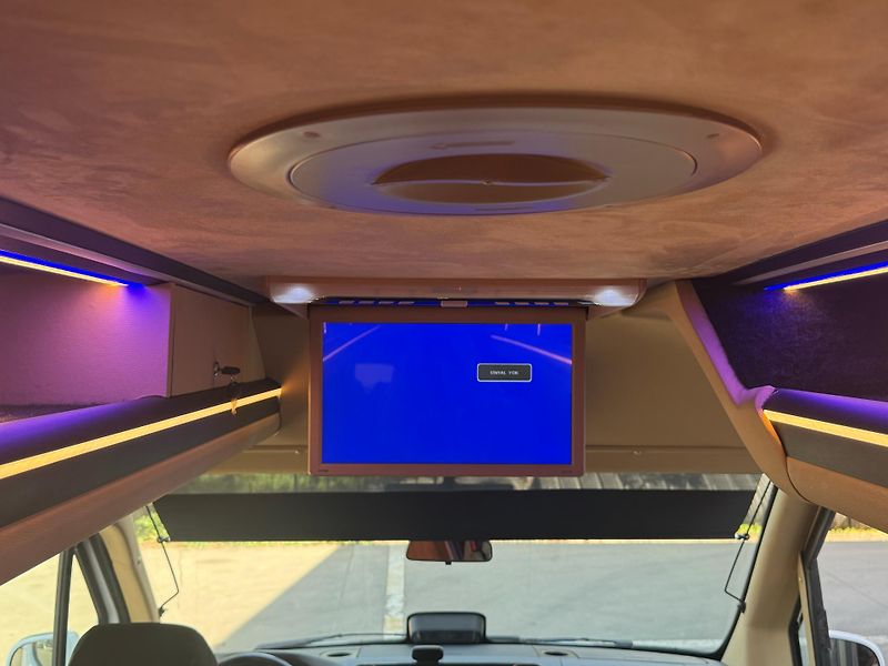 Mercedes-Benz (2026) Sprinter XXL PANORAMA LUX - fotka 17 z 23