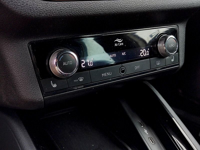 Škoda Scala (2023) Style Plus 1,0 Tsi 81 Kw - fotka 20 z 35