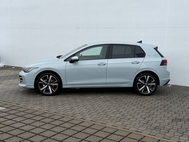 Volkswagen Golf (2026) People 6G 1,5TSI - fotka 3 z 7