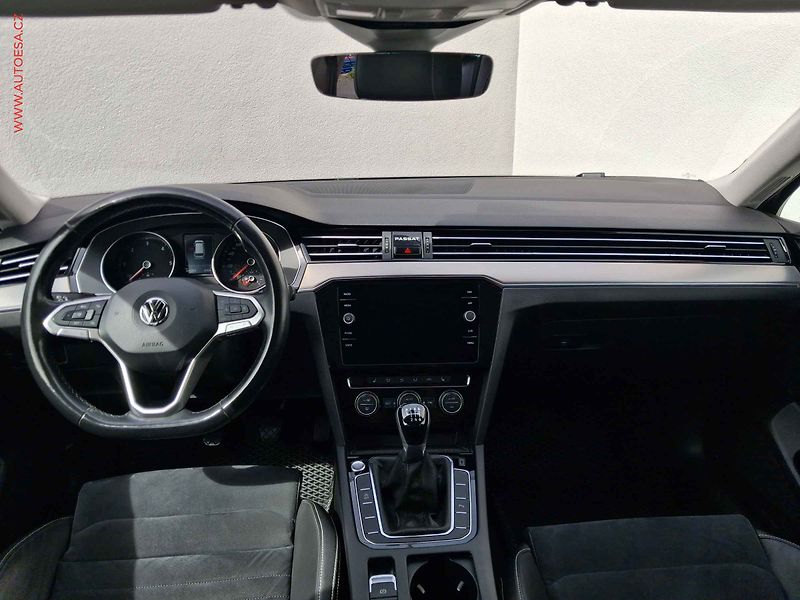 Volkswagen Passat (2020) 2.0TDI, ČR, Navi, LED, AC - fotka 8 z 20
