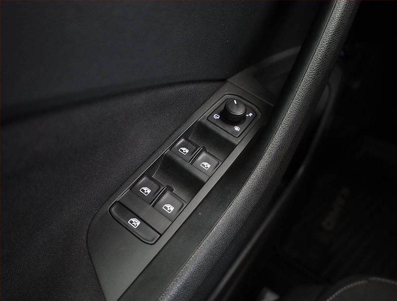 Škoda Kamiq (2020) Style Plus 1.5 TSI - fotka 17 z 20