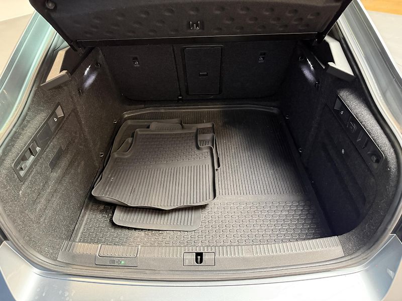 Škoda Superb 2.0 TDI 110kW SportLine - fotka 12 z 15
