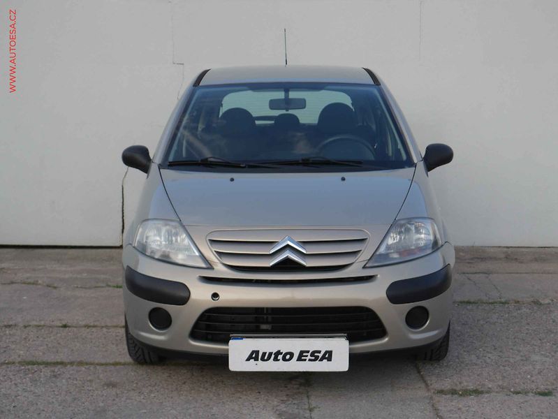 Citroën C3 (2007) 1.1i, ČR, AC. TZ - fotka 2 z 15