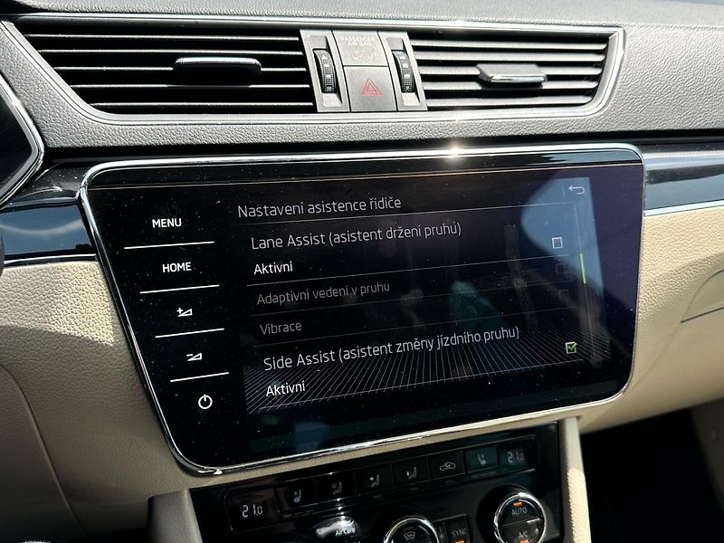 Škoda Superb 2.0 TDI LK 4x4 DSG - fotka 30 z 30