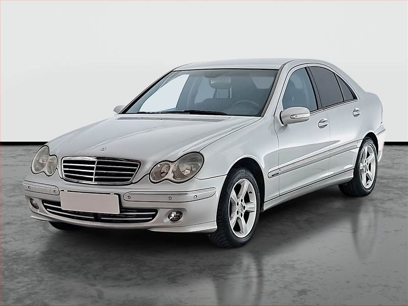Mercedes-Benz Třídy C (2004) C 220 CDI , Automat - fotka 2 z 17