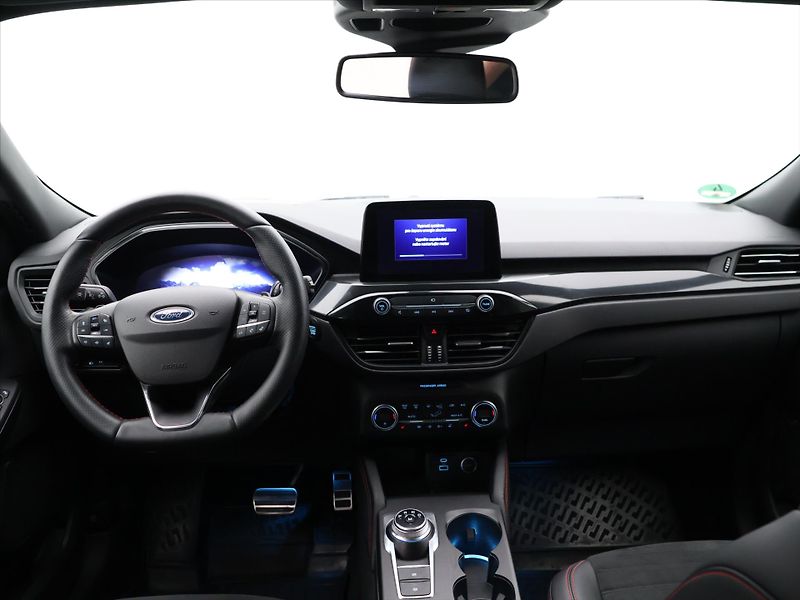 Ford Kuga 2,0 TDCi 140kW AWD ST Line X - fotka 27 z 35