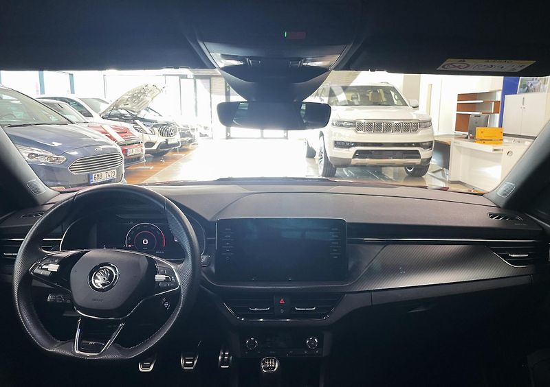 Škoda Kamiq MONTE CARLO, 1.MAJ.,PANORAMA - fotka 13 z 33