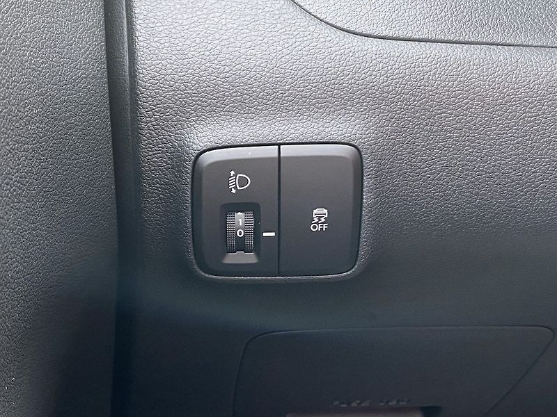 Hyundai i10 1.2i, ČR-1m, Smart, automat - fotka 28 z 31