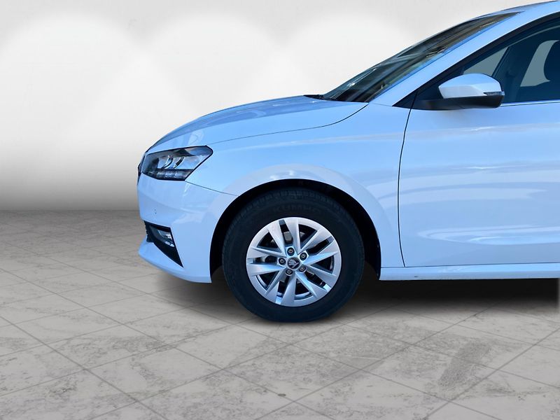 Škoda Fabia 1.0 TSi 70 kW TOP SELECTION - fotka 10 z 30