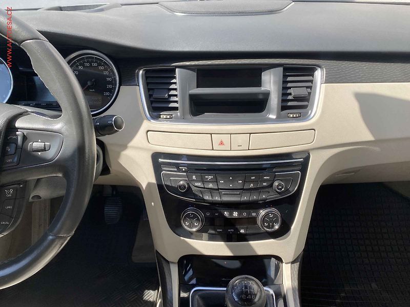 Peugeot 508 (2011) 2.0HDI, 1.maj,ČR, servis - fotka 12 z 16