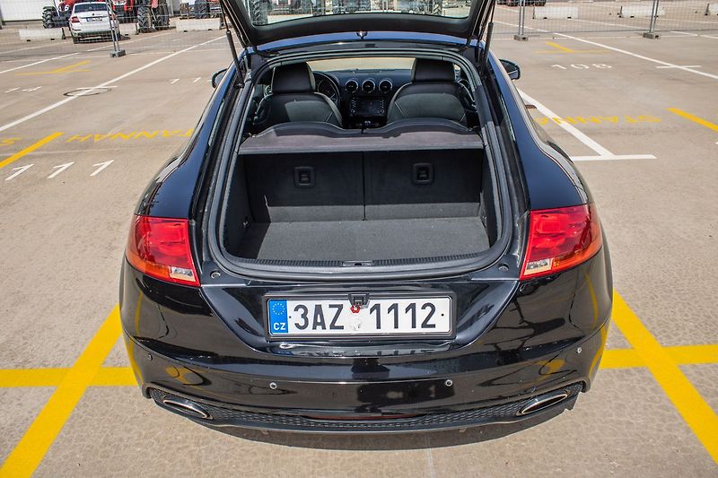 Audi TT S-line - fotka 37 z 39